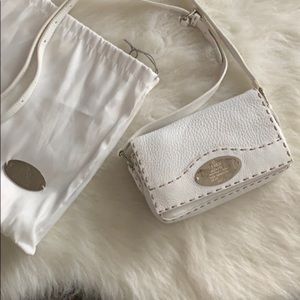 Fendi white pebbled leather Borsa Trac Piccola Cuoio Roma/Bianco convert…